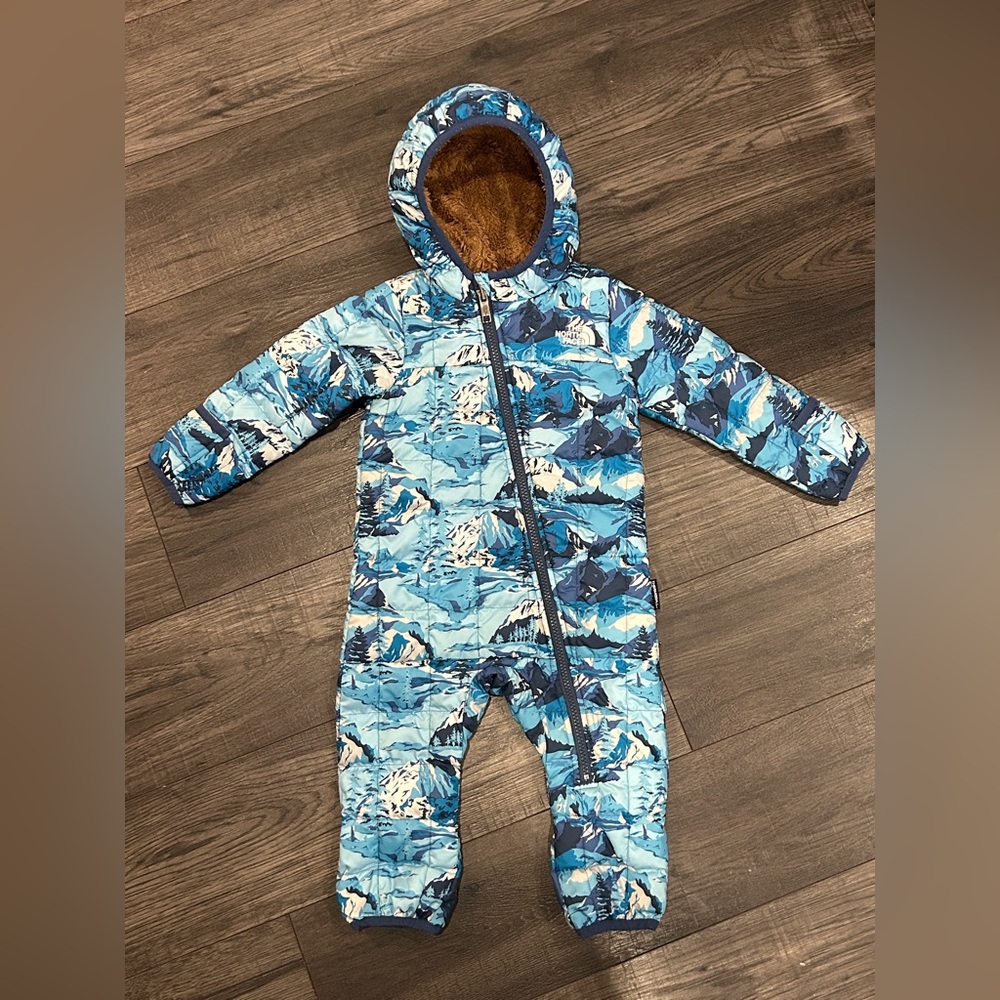 BABY 6 to 12 Month The North Face ThermoBall Snow Suit Blue Snow Peak Mountains